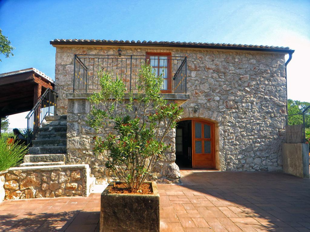 Holiday Home Rasopas マリンスカ エクステリア 写真