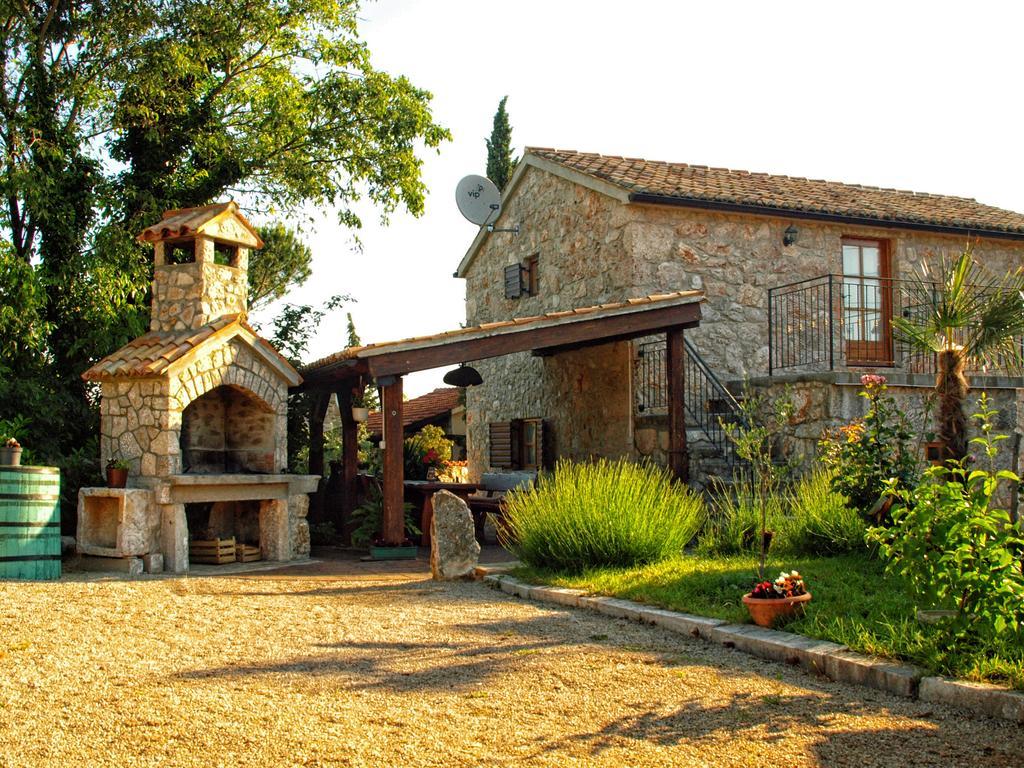 Holiday Home Rasopas マリンスカ エクステリア 写真